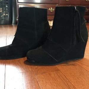 TOMS wedge boots